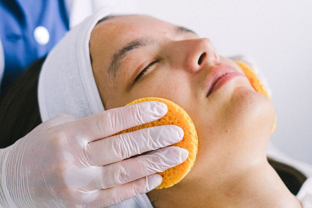 Dubinsko čišćenje kože lica - neophodan postupak od 30. godine života